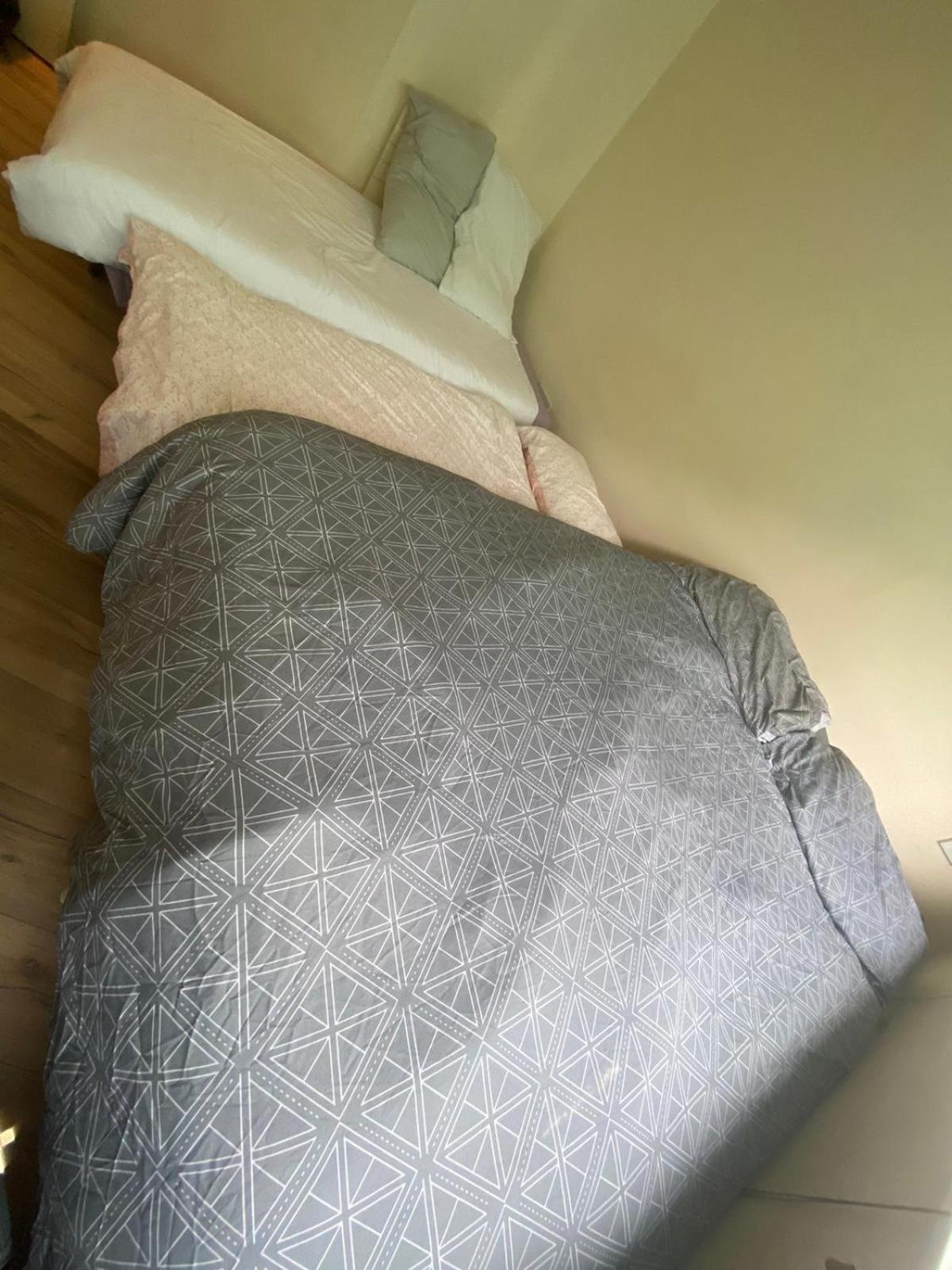Dublin Airport Big Rooms With Bathroom Outside Room - Kitchen Only 7 Days Reservation ภายนอก รูปภาพ
